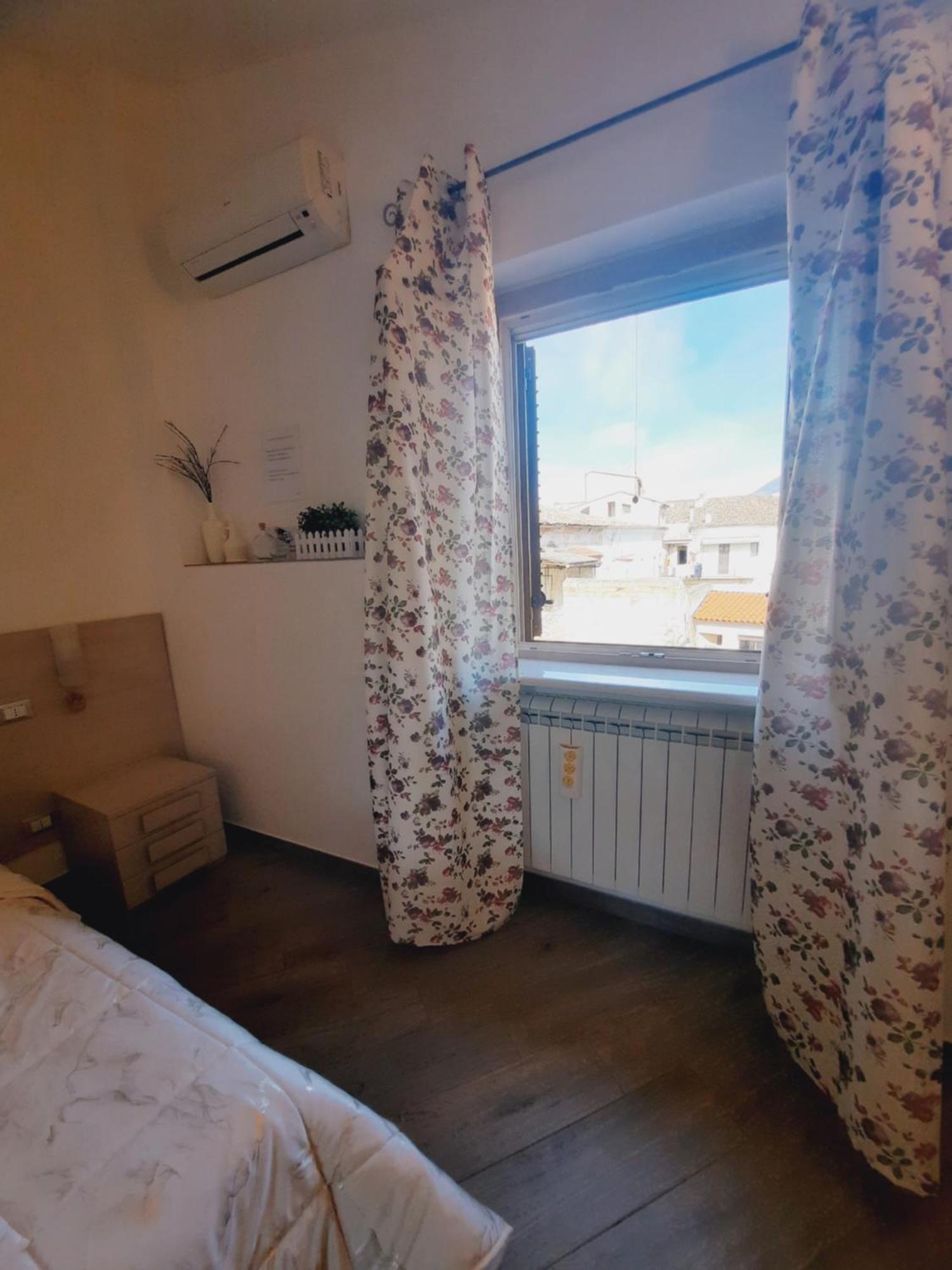 B&B Solimo Σουλμόνα Εξωτερικό φωτογραφία