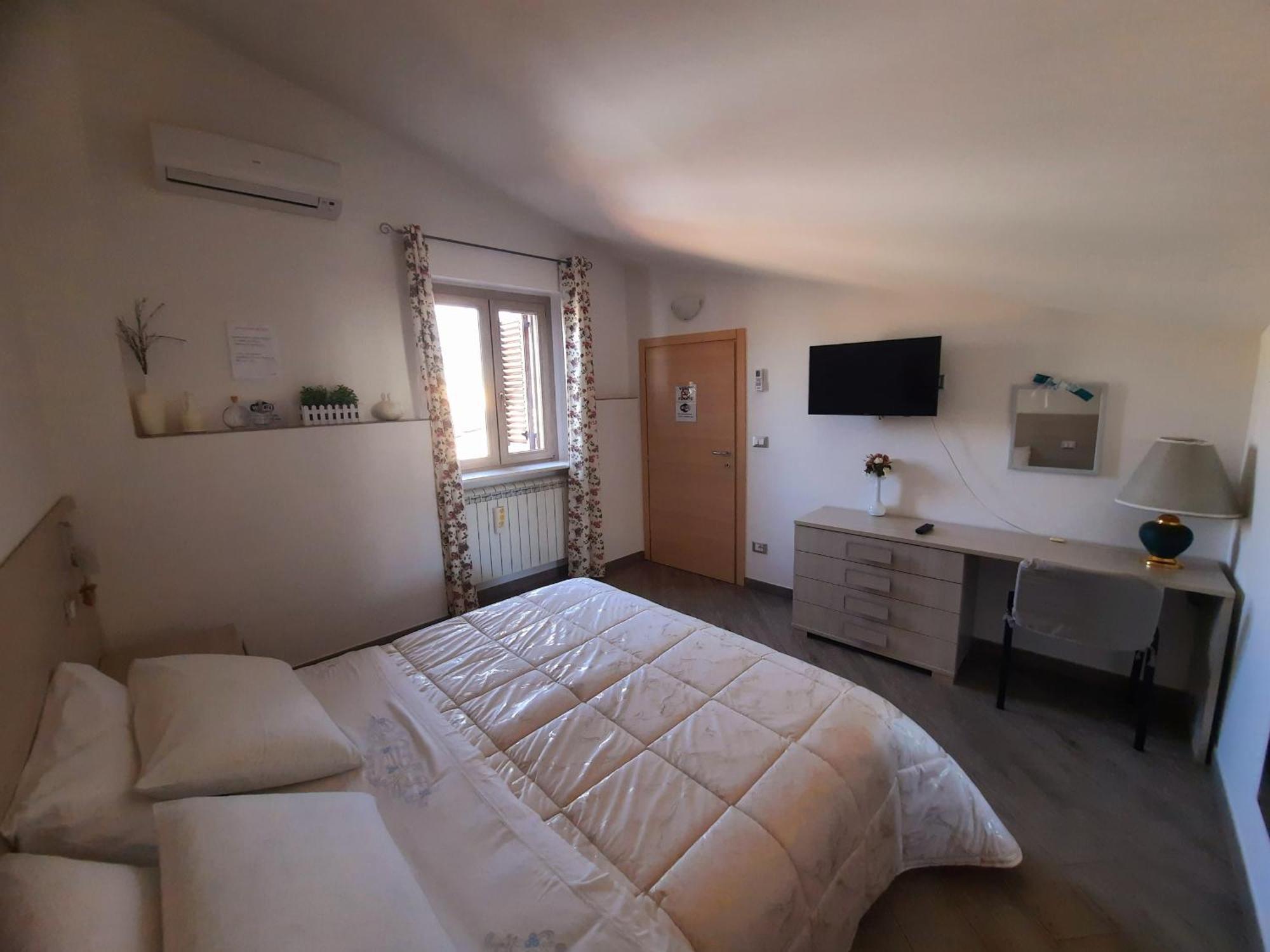 B&B Solimo Σουλμόνα Εξωτερικό φωτογραφία